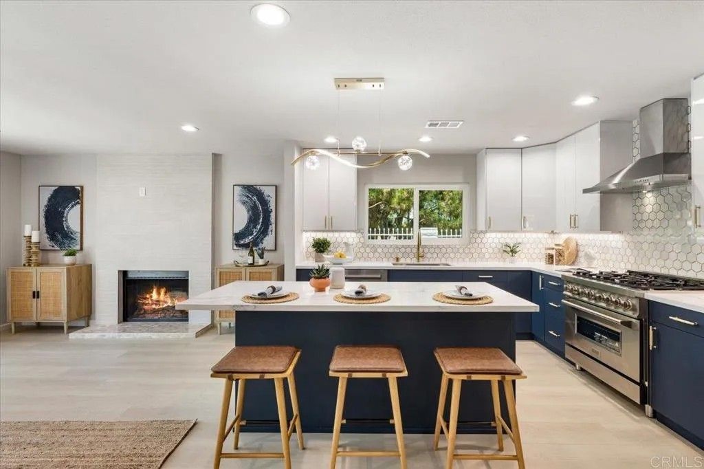Photo of 7911 Terraza Disoma, Carlsbad, CA 92009 (MLS # NDP2507769)