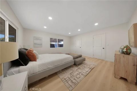 Tiny photo for 14935 Hibiscus, Fontana, CA 92335 (MLS # CV25273635)