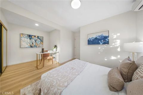 Tiny photo for 14935 Hibiscus, Fontana, CA 92335 (MLS # CV25273635)