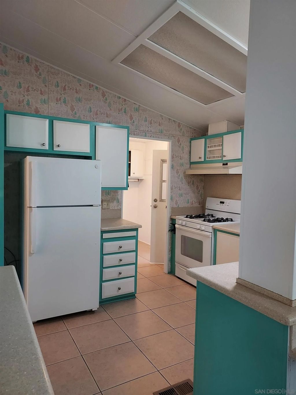 Photo of 1930 W San Marcos Blvd #425, San Marcos, CA 92078 (MLS # 260002121)