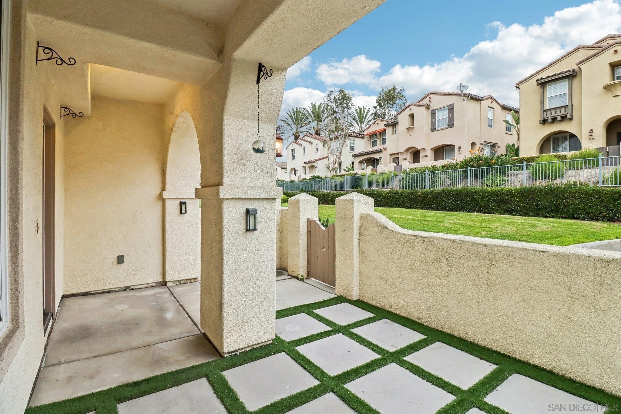 1879 Platte River Ln 2