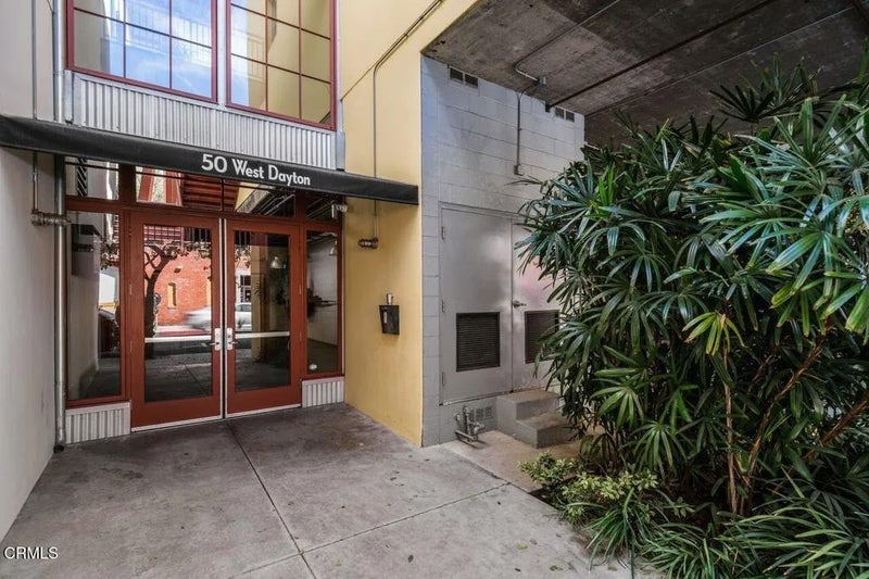 50 W Dayton Street 209