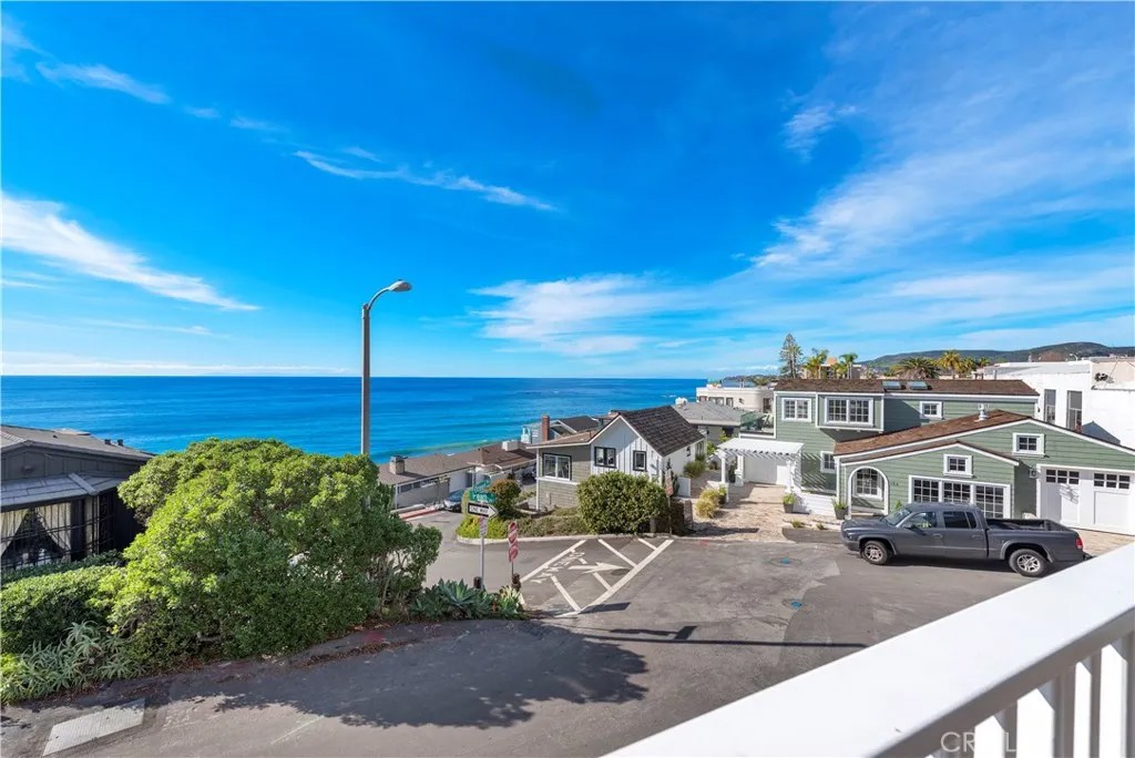 1810 Ocean Way