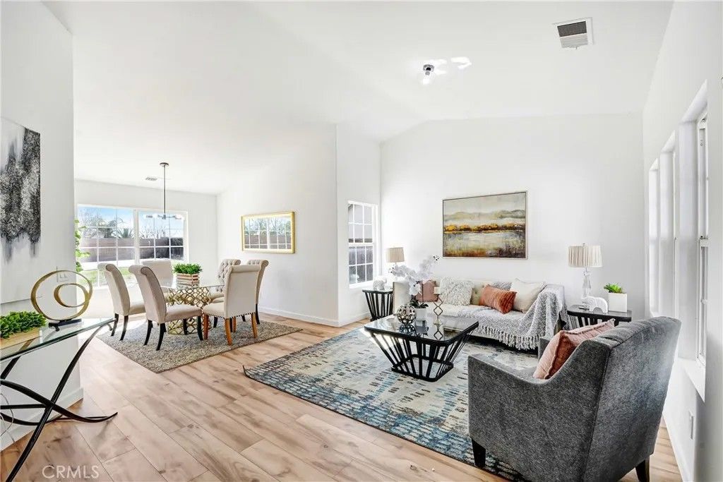 Photo of 812 Early Dawn Way, San Jacinto, CA 92582 (MLS # TR26063304)