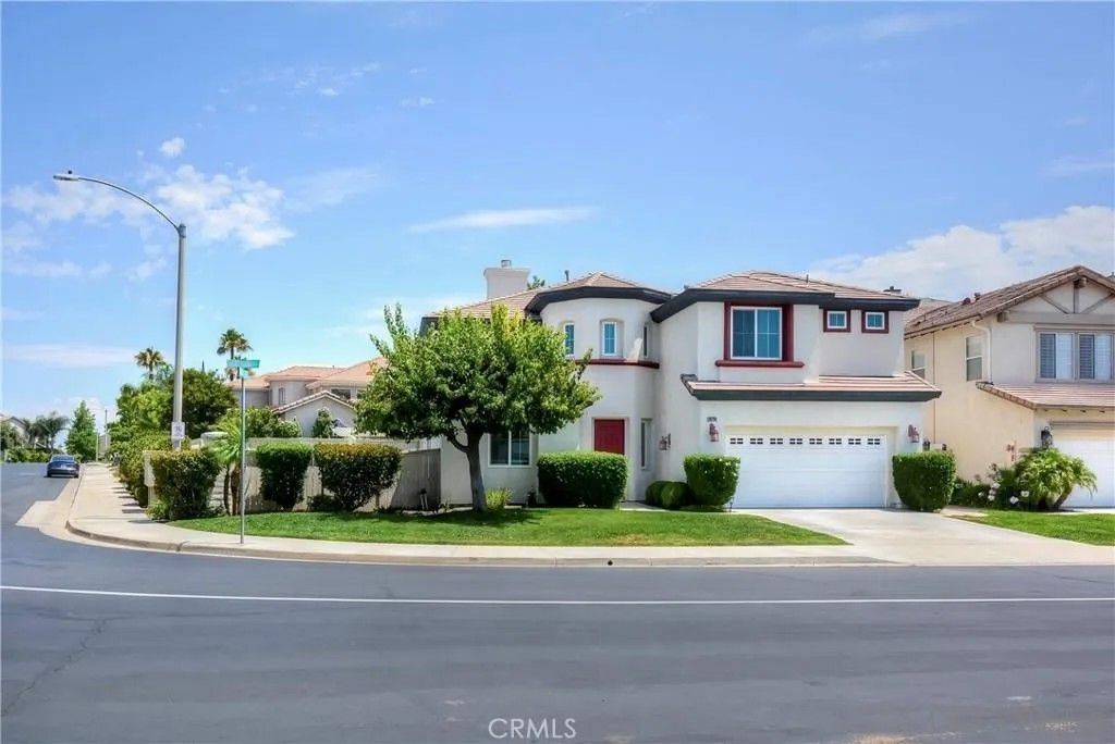 Photo of 45256 Chateau Court, Temecula, CA 92592 (MLS # 250046130)