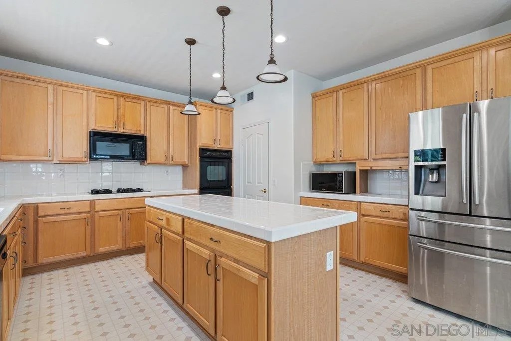 45256 CHATEAU COURT