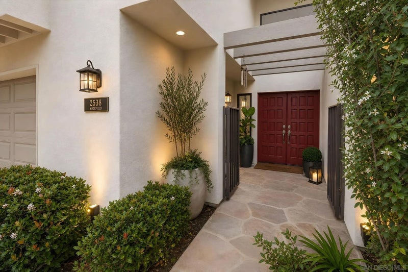 2538 Caminito Muirfield