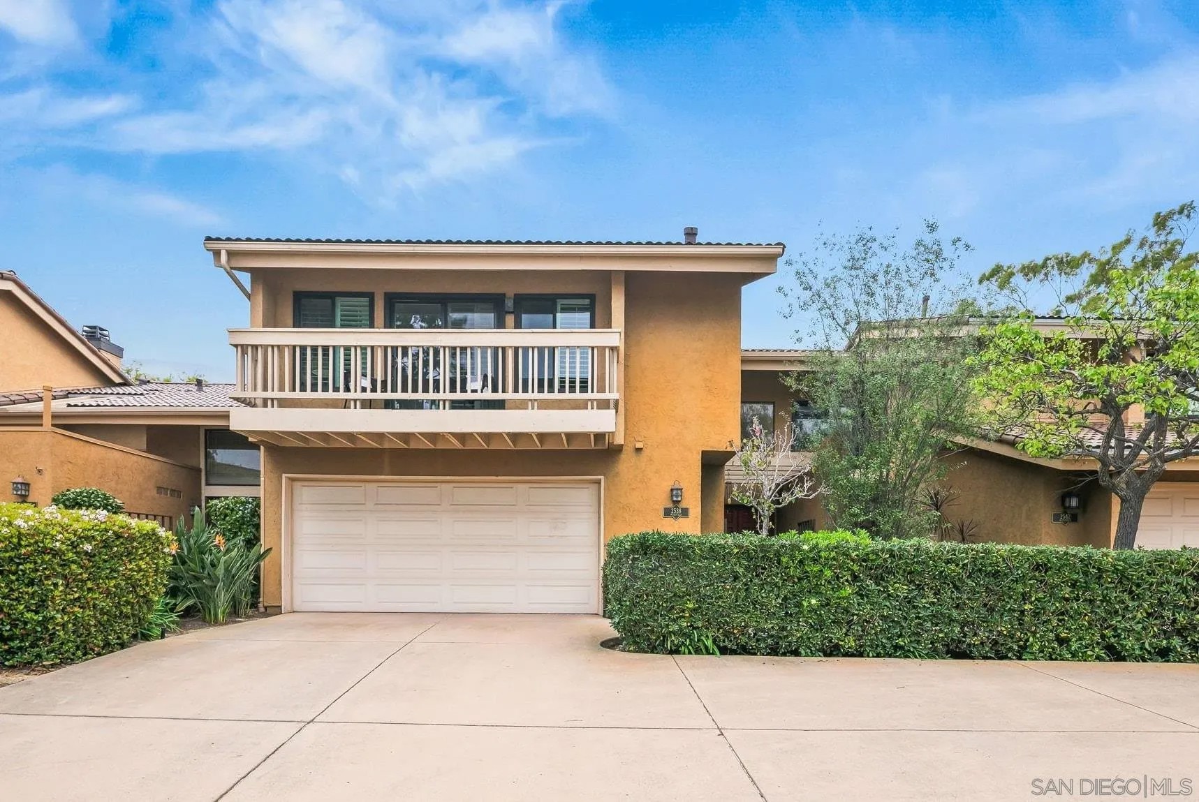 2538 Caminito Muirfield