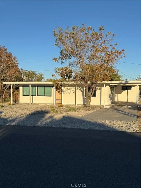Photo of 6431 Goleta Ave, Yucca Valley, CA 92284 (MLS # TR25251347)