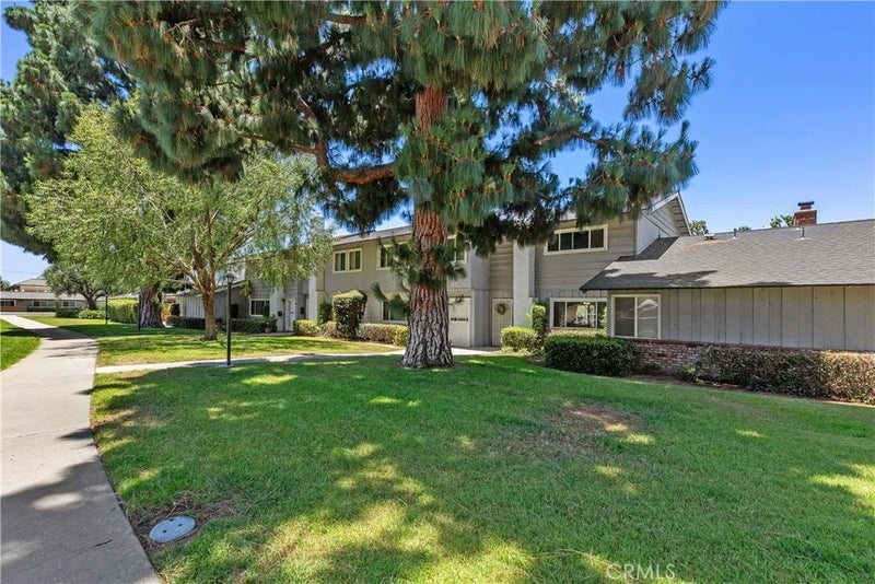 1227 Cameo Lane