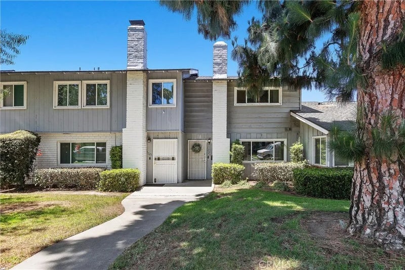 1227 Cameo Lane