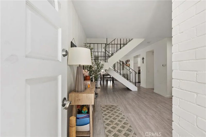1227 Cameo Lane