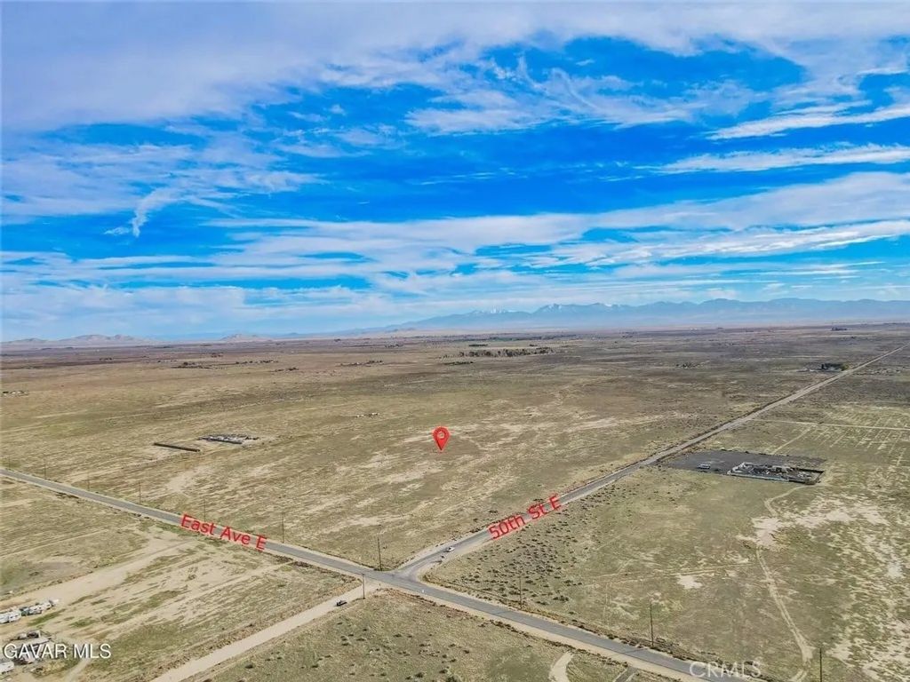Photo of 0 Cor Ave E 50th Ste, Lancaster, CA 93535 (MLS # SR26108289)