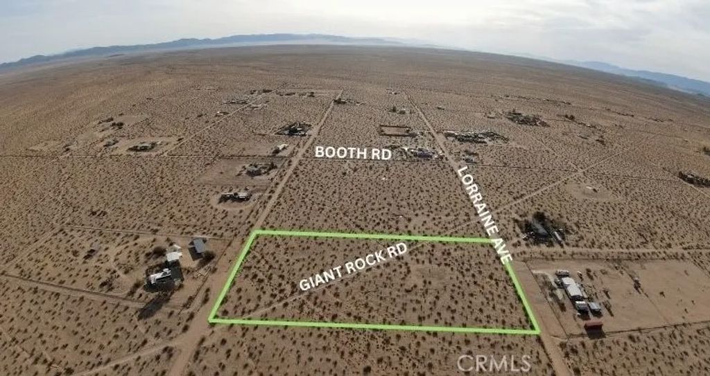 Photo of 60396 Lorraine Ave, Landers, CA 92285 (MLS # JT26002619)