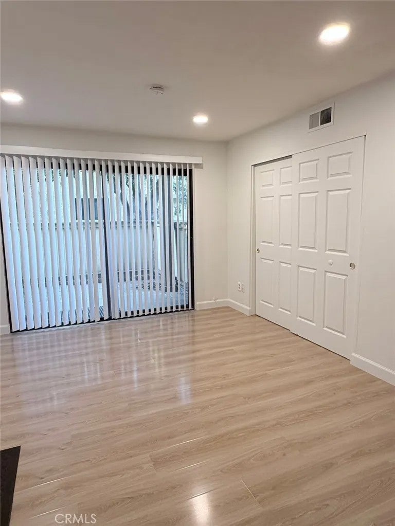 1144 W Blaine 102