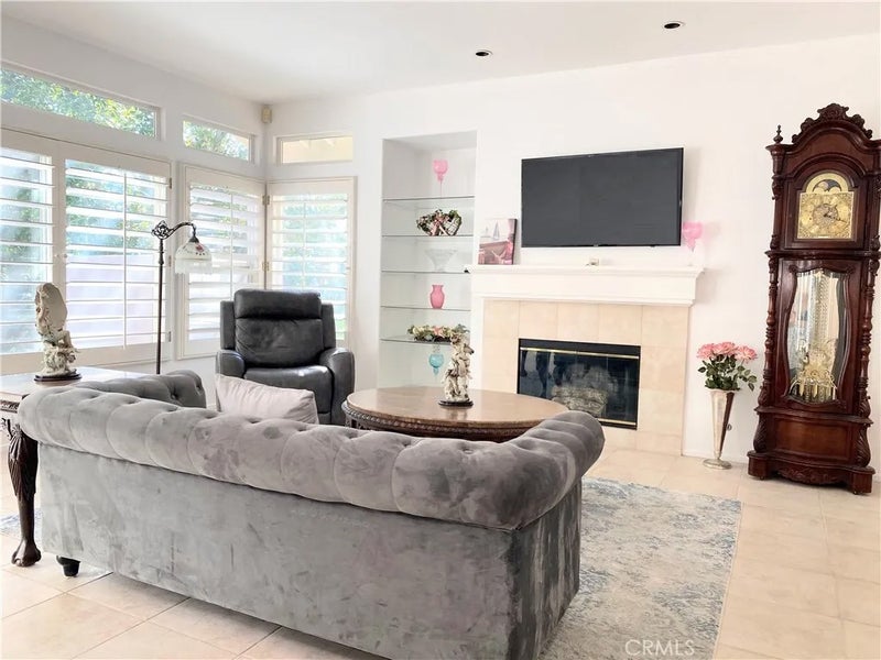 28938 Paseo Caravella