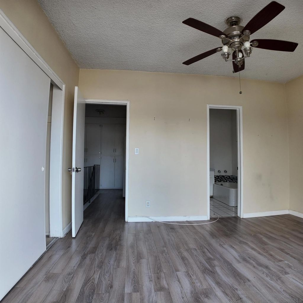 Photo of 7000 S La Cienega Blvd #29, Inglewood, CA 90302 (MLS # 2601196)