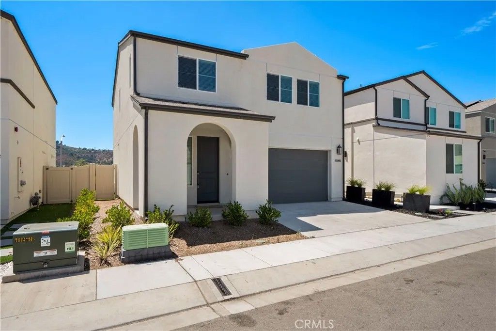 Photo of 35060 Hacienda Hts, Fallbrook, CA 92028 (MLS # OC25277593)