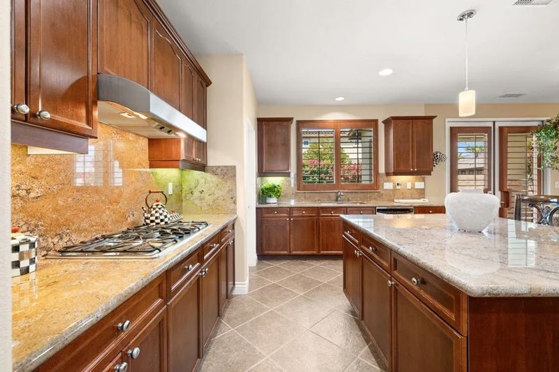 83272 Stagecoach Road