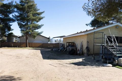 Tiny photo for 15078 Cactus St, Hesperia, CA 92345 (MLS # IV25270373)