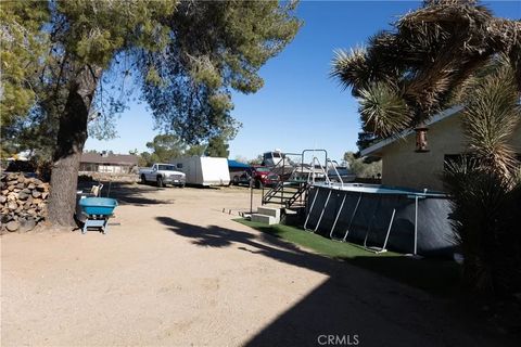 Tiny photo for 15078 Cactus St, Hesperia, CA 92345 (MLS # IV25270373)
