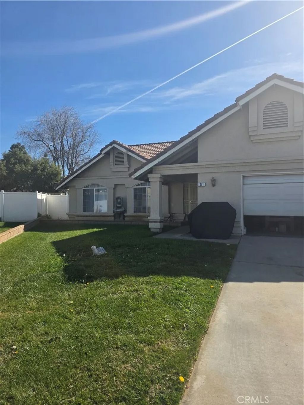 Photo of 371 Rogers Court, Calimesa, CA 92320 (MLS # OC26028710)