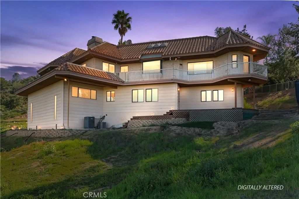 Photo of 20329 Luchs Rd, Perris, CA 92570 (MLS # IG26019968)