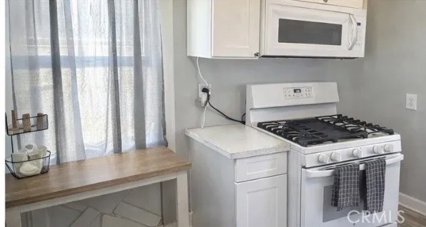 205 E Williams