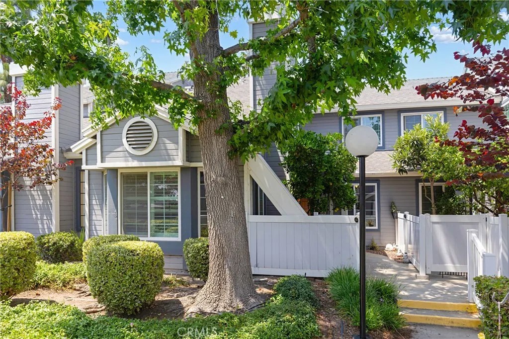 326 Monroe Court