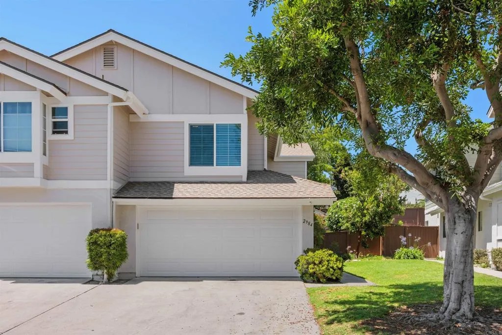 2984 Lexington Cir