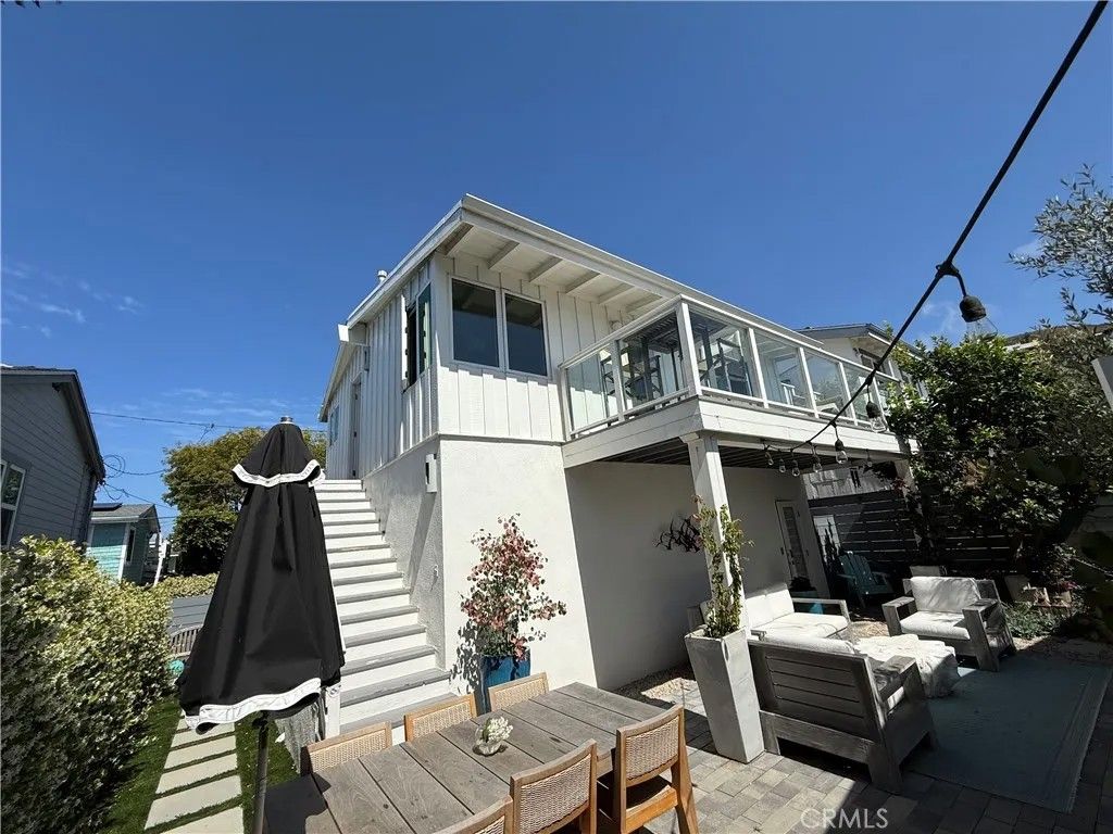 Photo of 236 La Brea, Laguna Beach, CA 92651 (MLS # LG26090202)