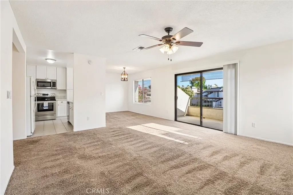 450 W Vermont