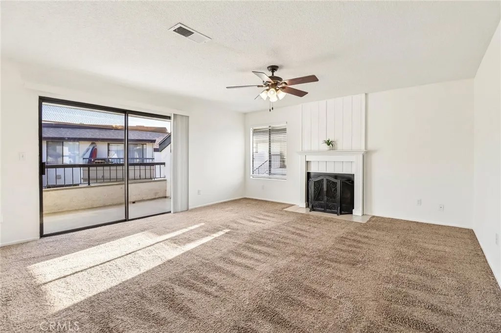 450 W Vermont