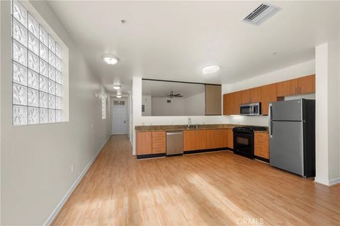 Tiny photo for 1465 C Street #3511, San Diego, CA 92101 (MLS # CV25266674)