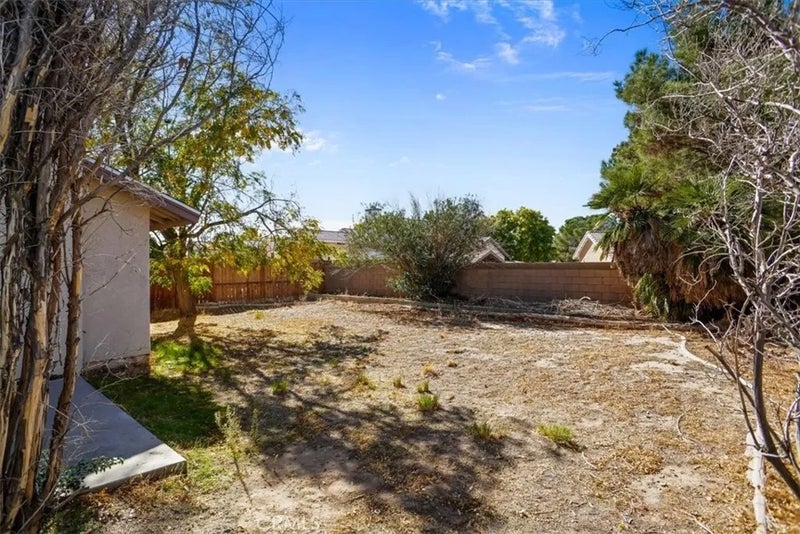 44943 16th East