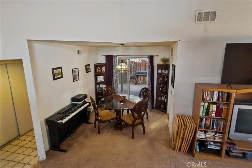44943 16th East
