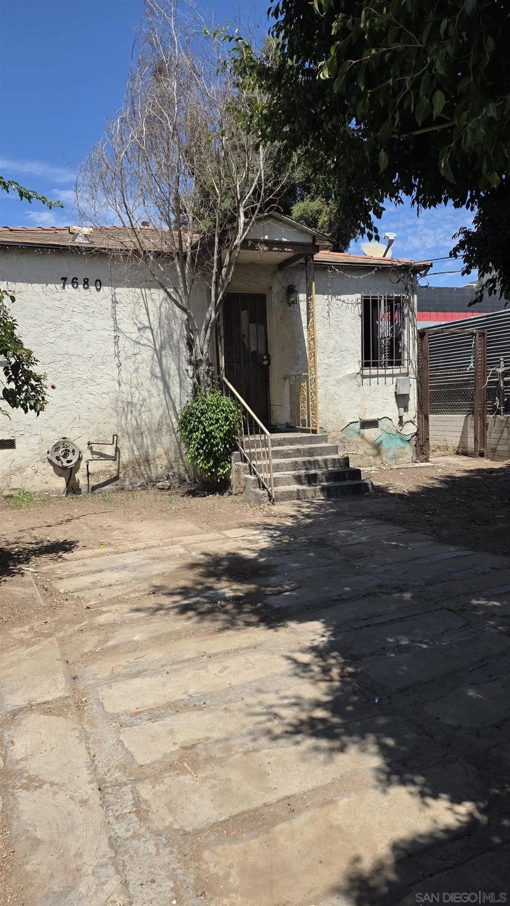 Photo of 7680 Lemon Ave, Lemon Grove, CA 91945 (MLS # 250046027)
