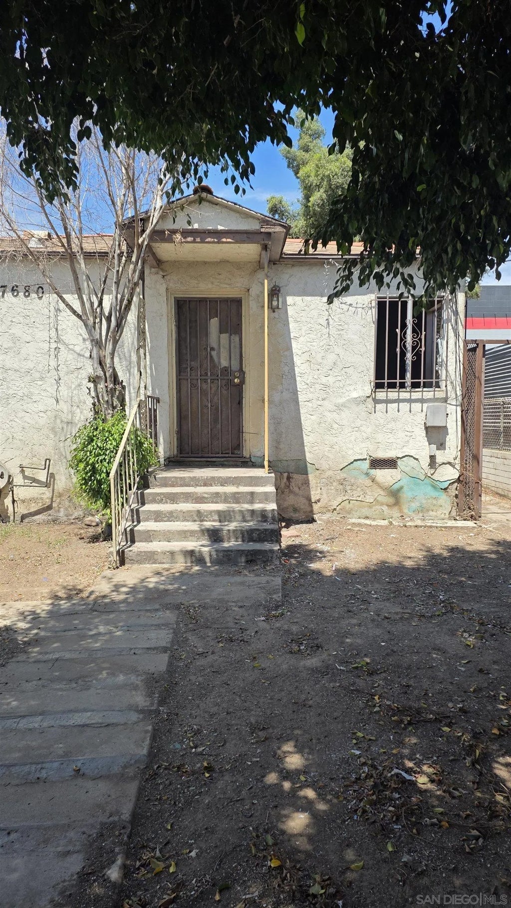 Photo of 7680 Lemon Ave, Lemon Grove, CA 91945 (MLS # 250046027)