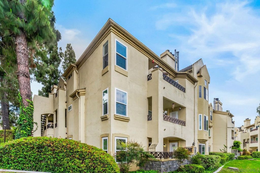 Photo of 795 Brookstone Rd #101, Chula Vista, CA 91913 (MLS # 260008574)