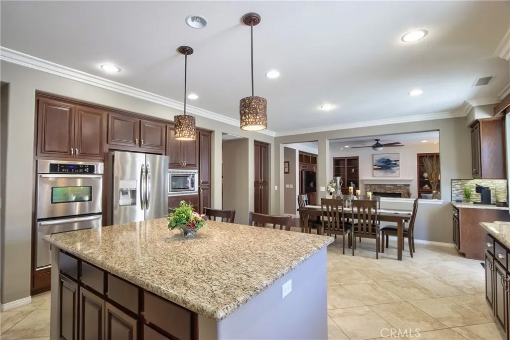 28483 Nautical Point Circle