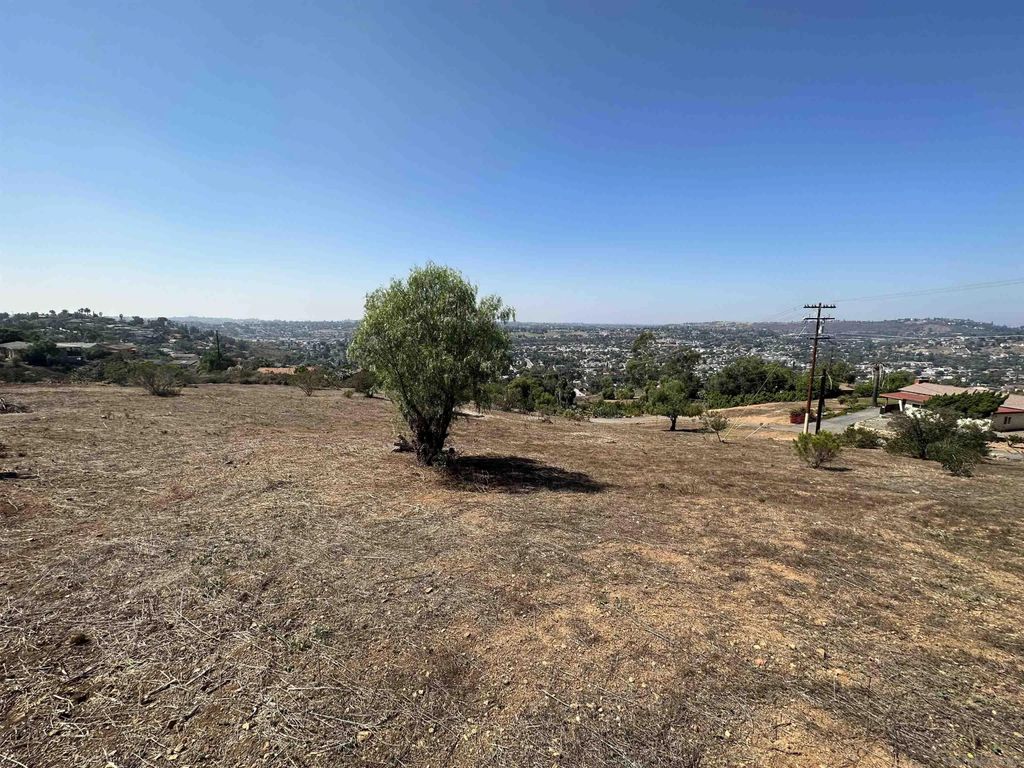 Photo of 000 Ivy Lane, Spring Valley, CA 91977 (MLS # 260001486)