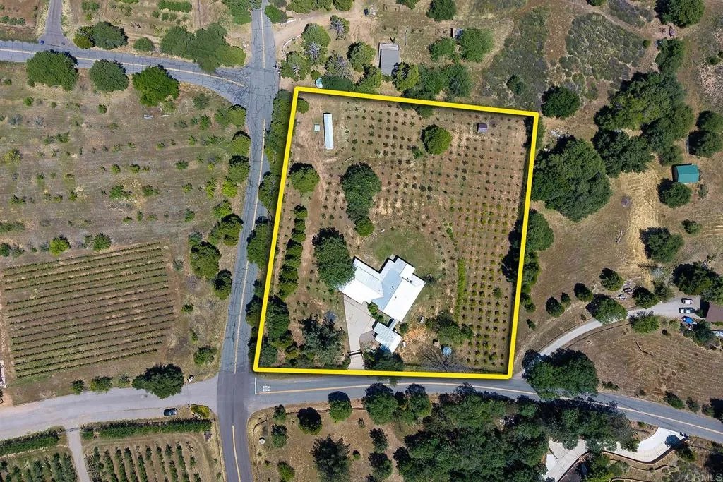 1315 FARMER RD