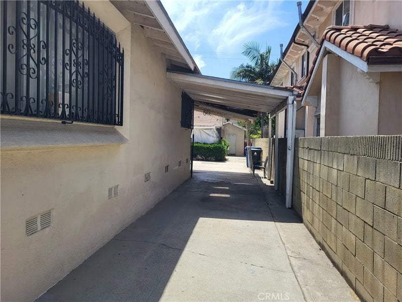 3428 Maceo