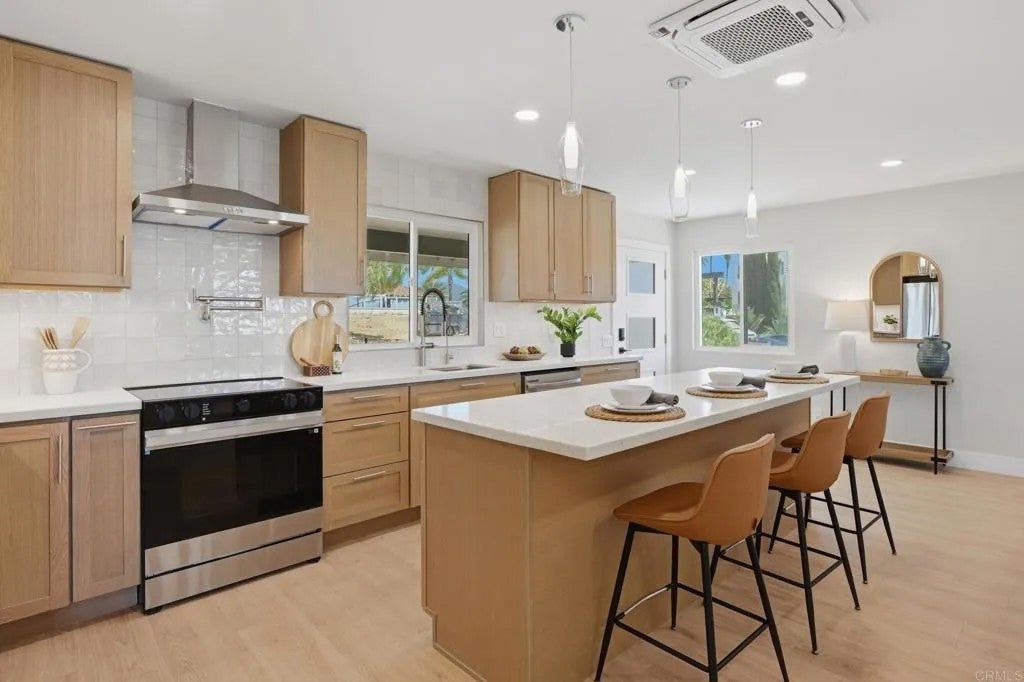 Photo of 2058 Hawley Drive, Vista, CA 92084 (MLS # NDP2605551)