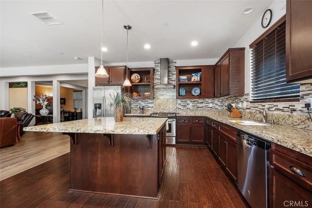 Photo of 30874 Dropseed Drive, Murrieta, CA 92563 (MLS # SW25165797)
