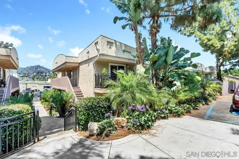 9860 Dale Ave Unit A12, Spring Valley, CA 91977 - #: 250032316