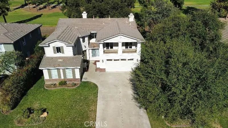 2225 Saratoga Lane