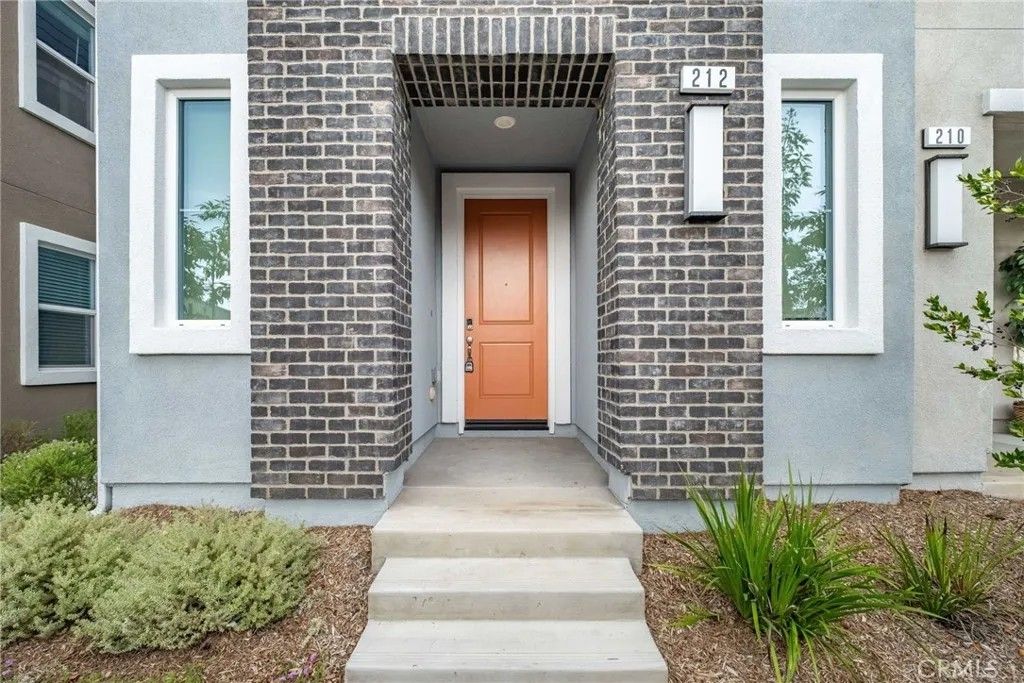 Photo of 212 Farley Ln, Pomona, CA 91767 (MLS # TR26017786)