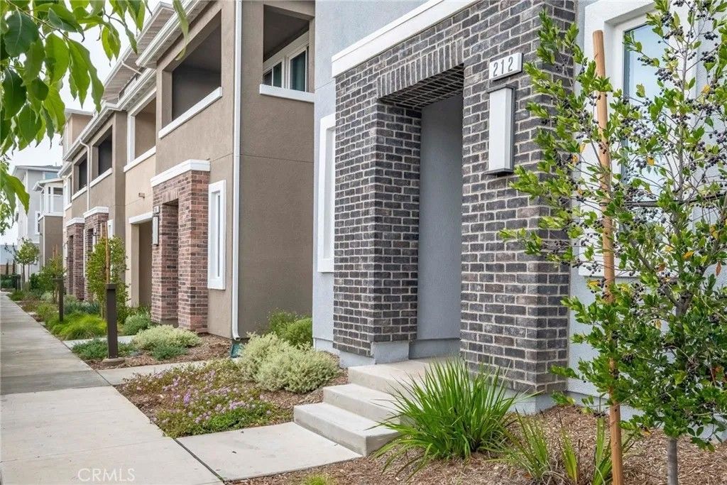 Photo of 212 Farley Ln, Pomona, CA 91767 (MLS # TR26017786)