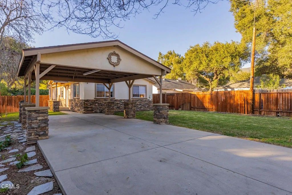 Photo of 253 N Poli Avenue, Ojai, CA 93023 (MLS # V1-34387)